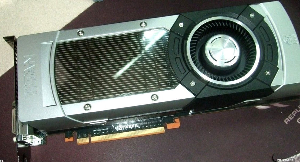 Bilder på GeForce GTX Titan