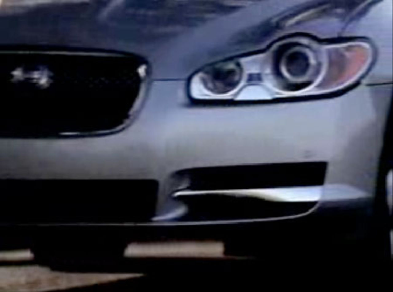 VIDEO: Nya Jaguar XF