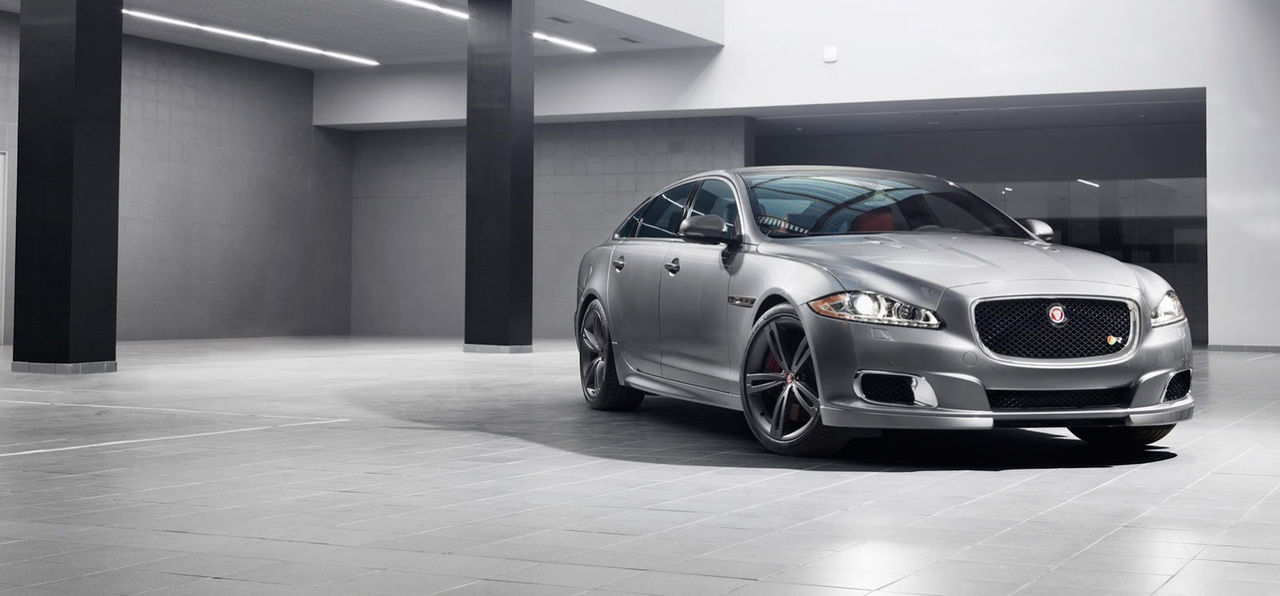 Jaguar XJ blir äntligen XJR