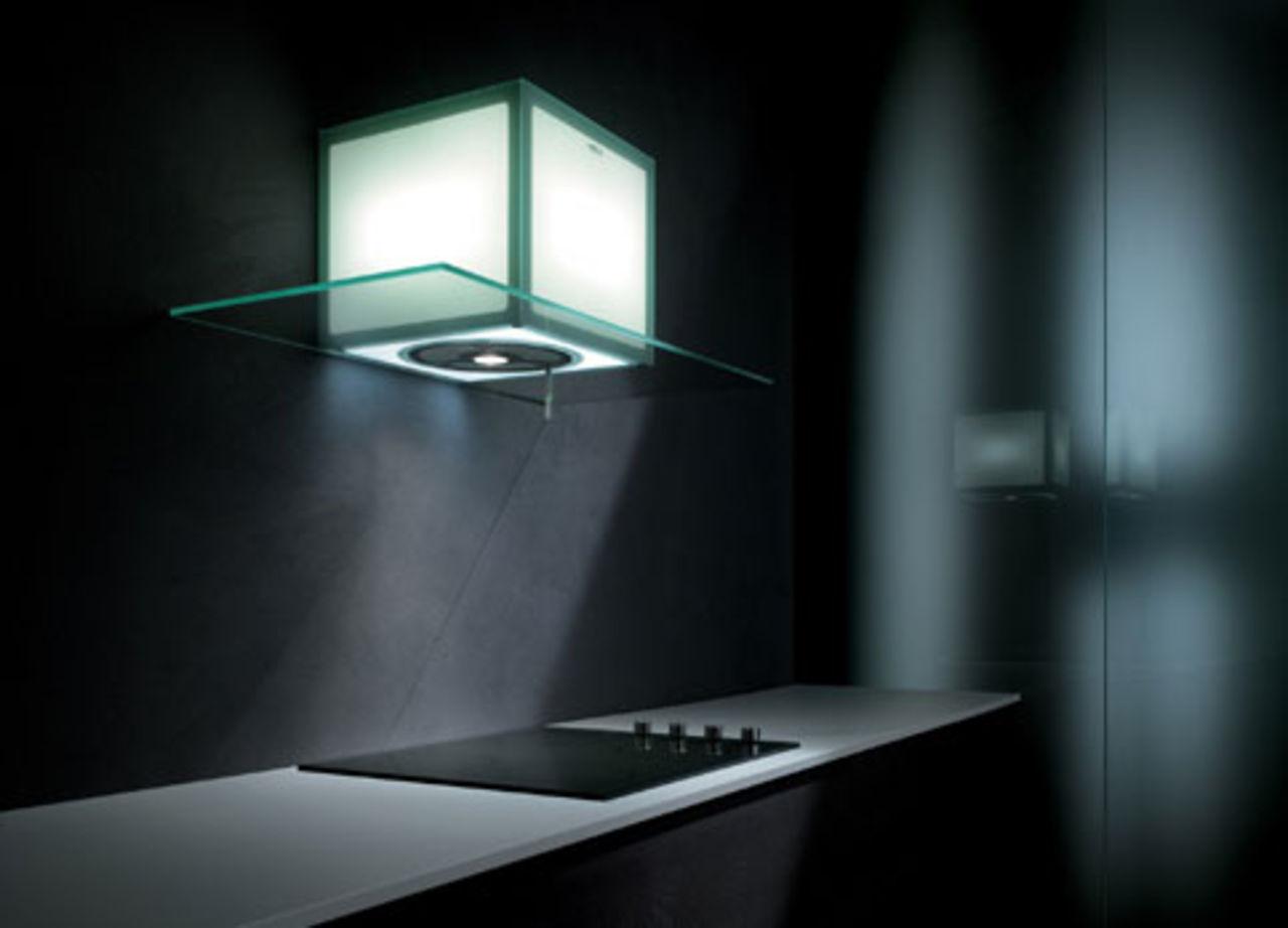 Lysande fläktkåpa från Elica