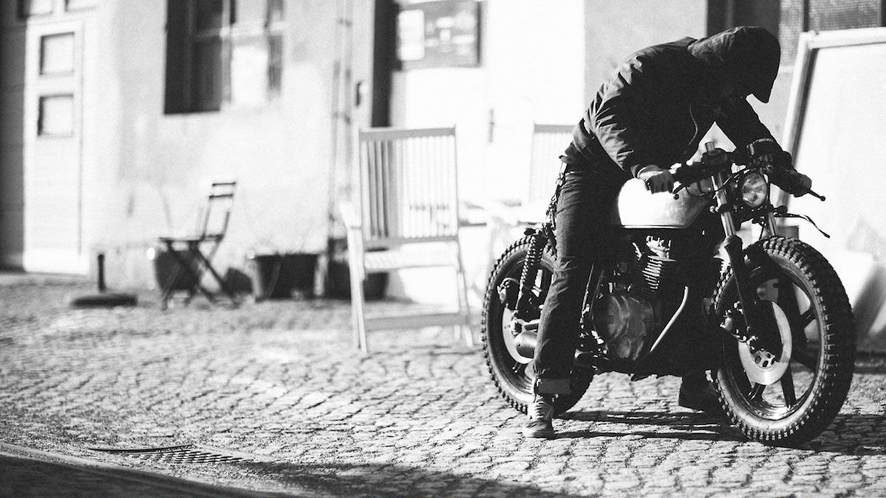 Ratrod-caféracer av Yamaha XS360