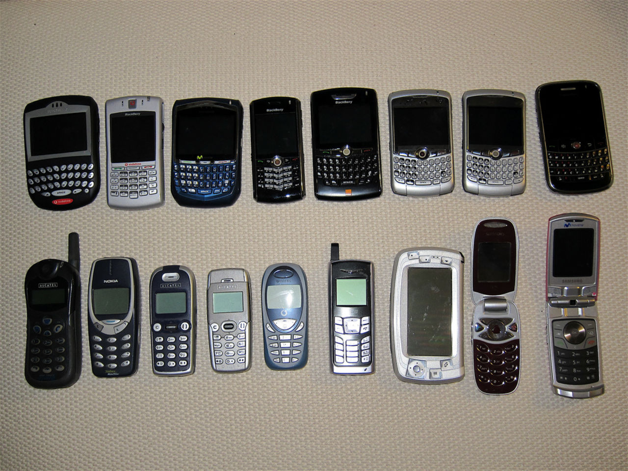 Svenskar dåliga på att återvinna mobiltelefoner