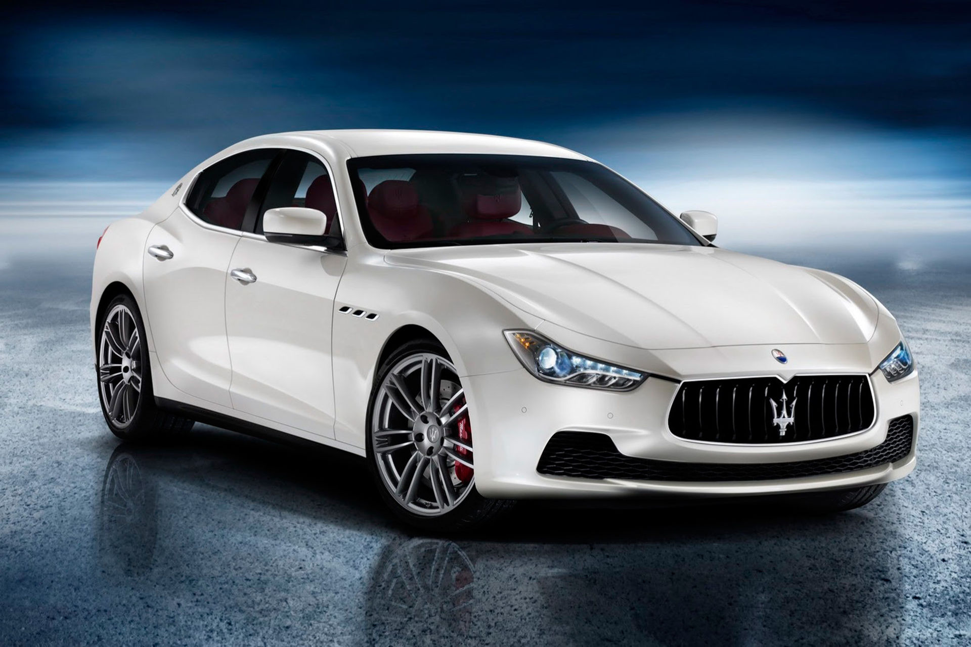 Maserati Ghibli läcker ut