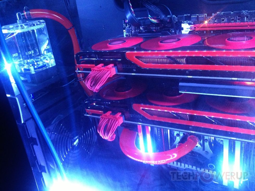 Ny bild på Radeon HD 7990