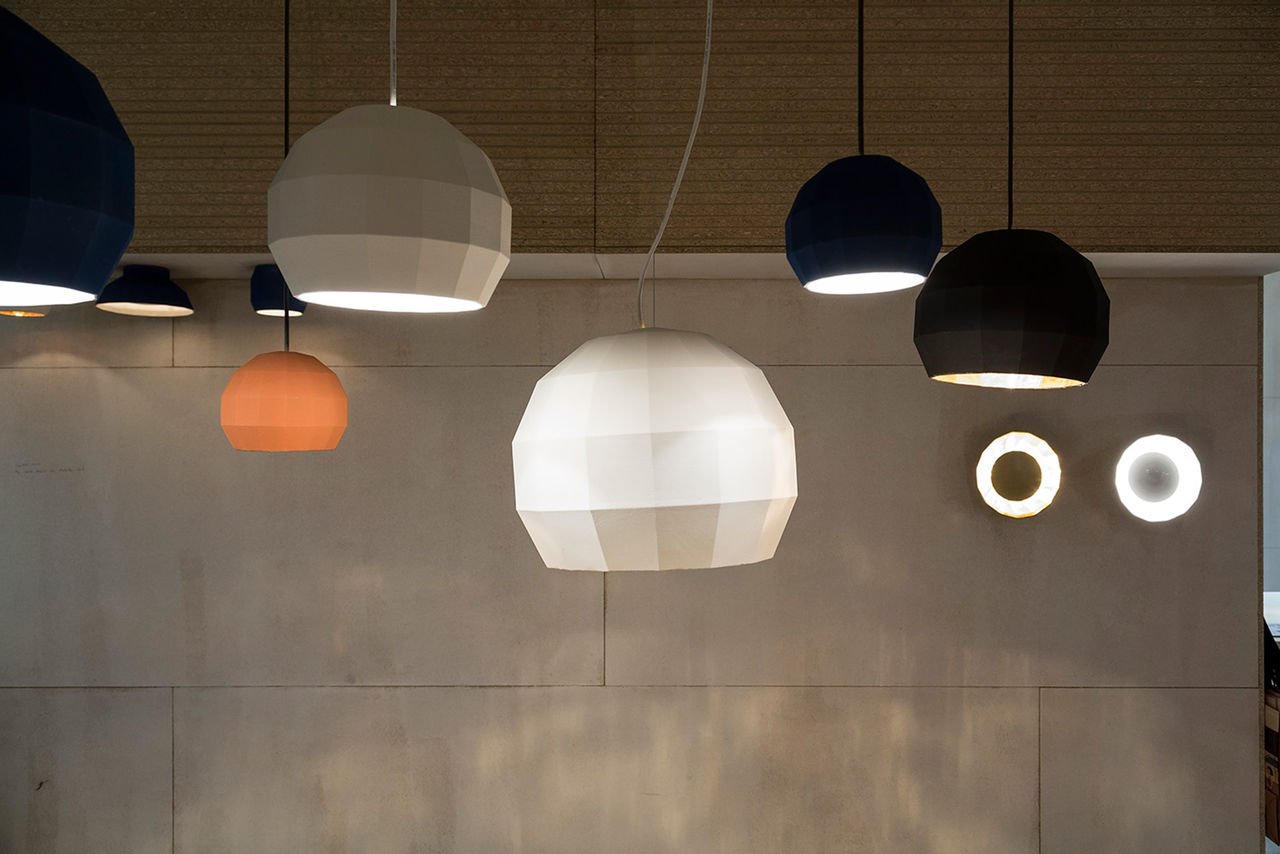 Keramiklampa inspirerad av disco