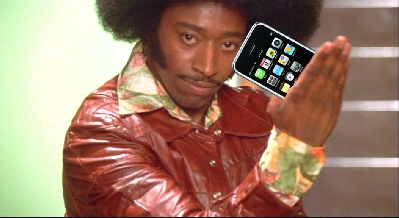 Civilklädda poliser säljer stulna telefoner