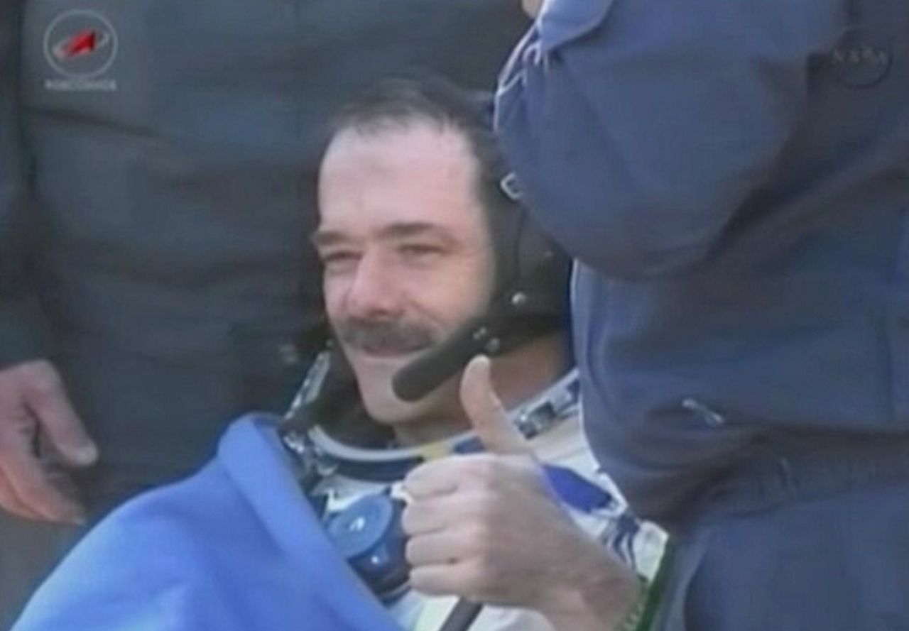 Chris Hadfield är tillbaka på jorden