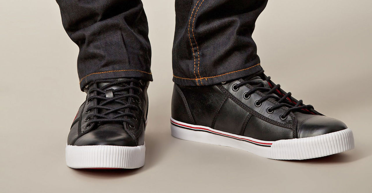 Lädersneakers från Fred Perry