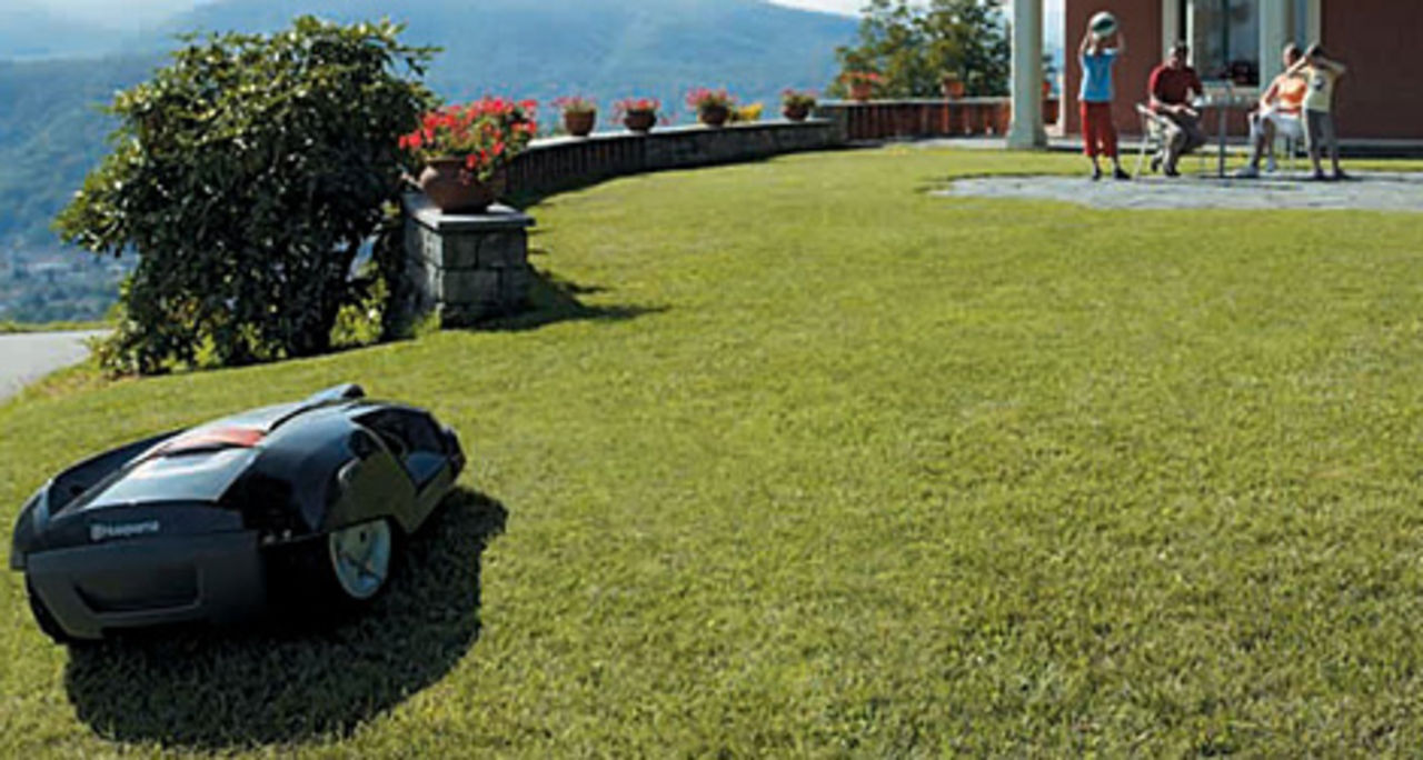 En gräsklippar-robot från Husqvarna