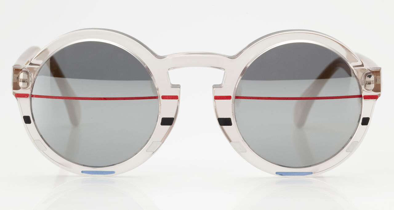 Sporty chic shades