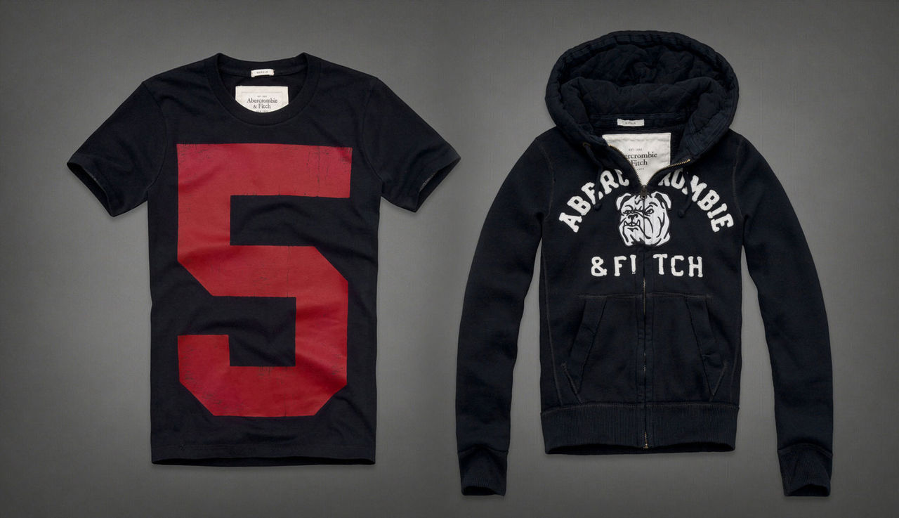 Abercrombie & Fitch hatar svart