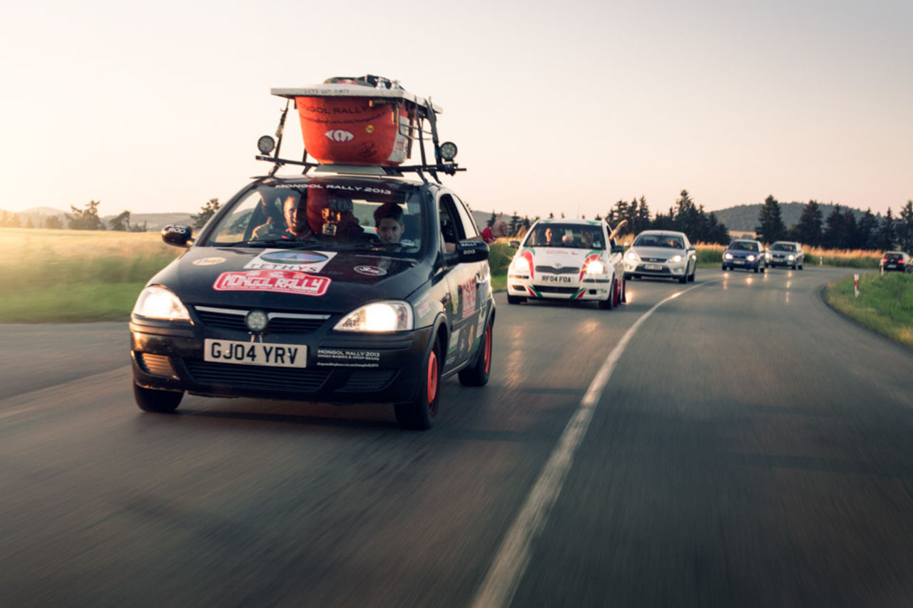 Häng med på Mongolrallyt