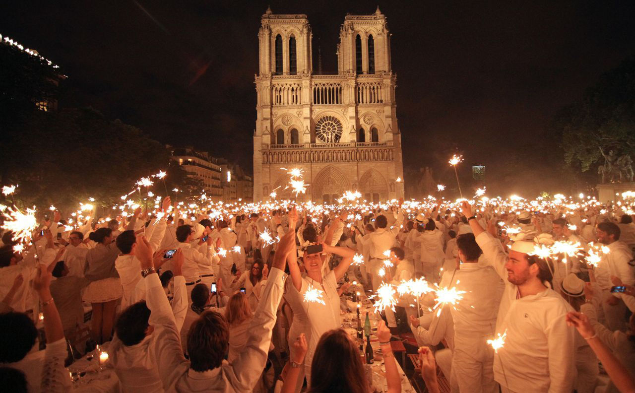 Dîner en Blanc kommer till Stockholm