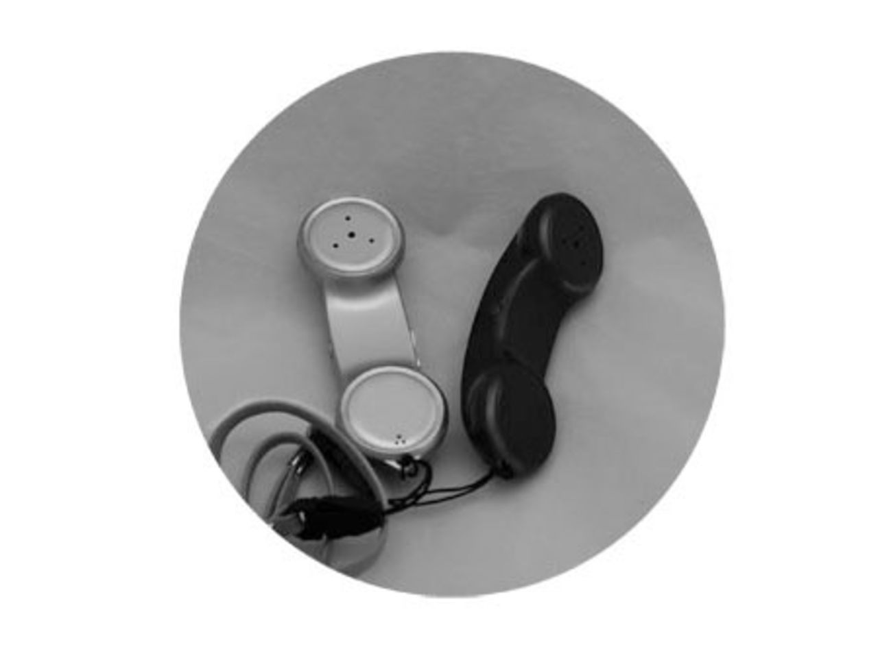 Svara i en minitelefon