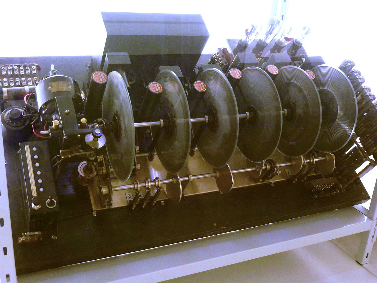 Brittiskt departement ringde Fröken Ur för 440 000 kronor