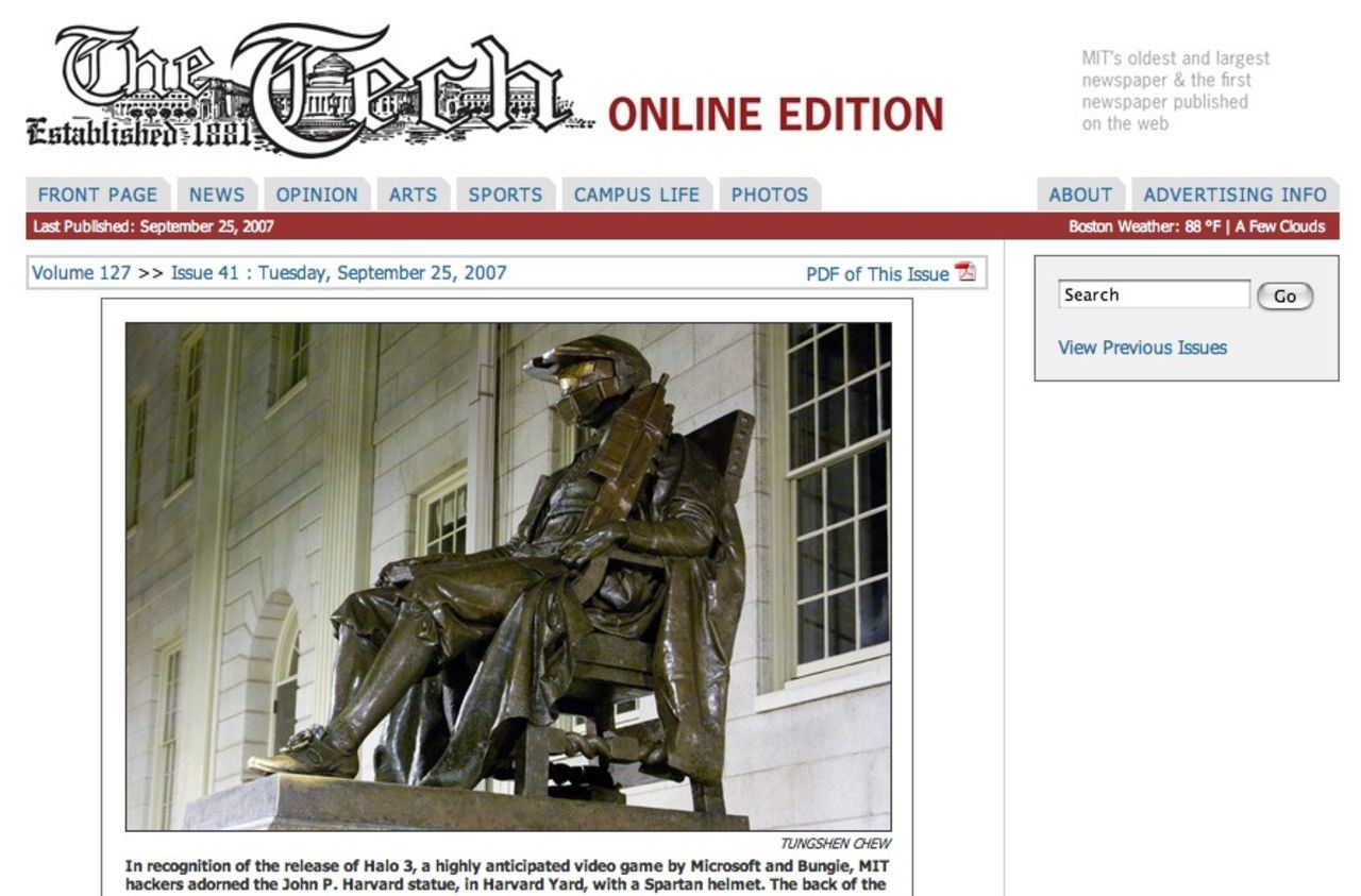 MIT-staty passar i MC:s hjälm