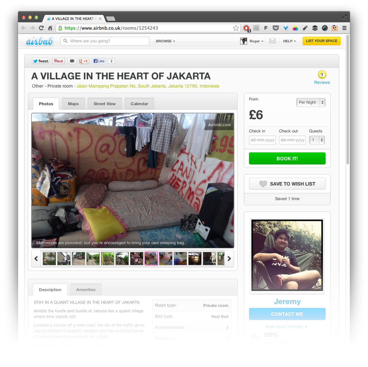 Bo i översvämmad by i Jakarta