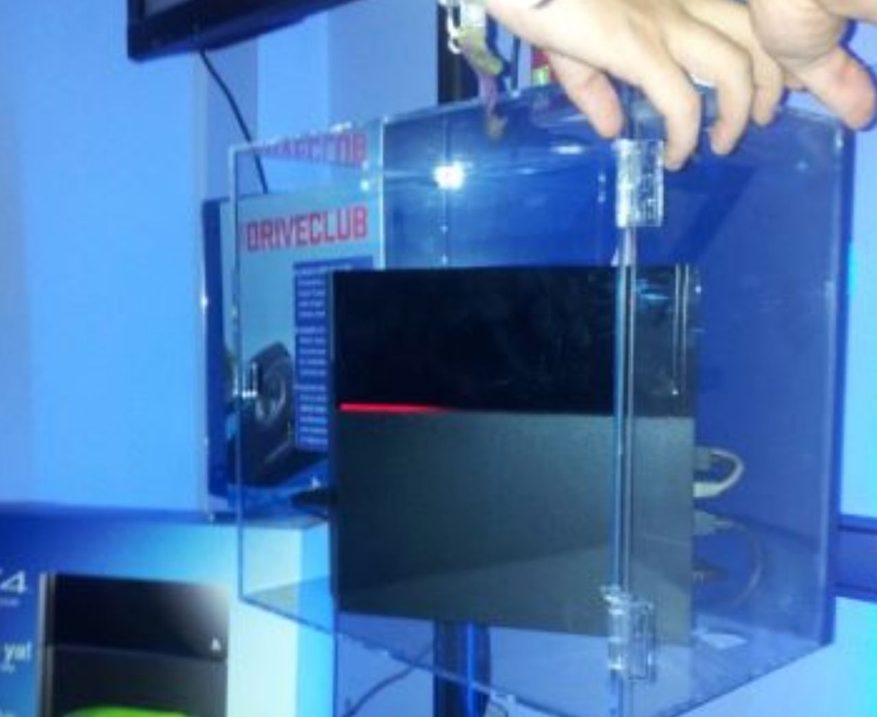 Bild på en varm PlayStation 4