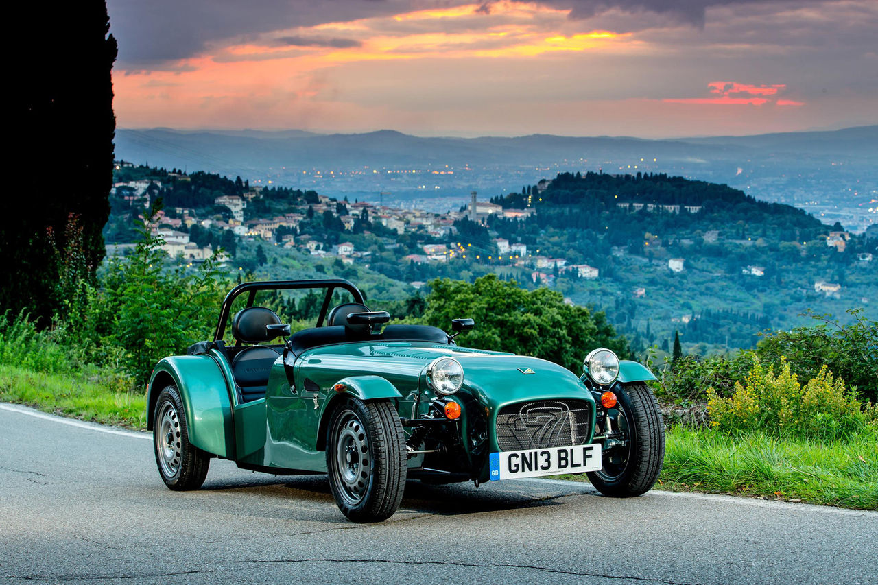 Caterham presenterar instegsmodellen Seven 160