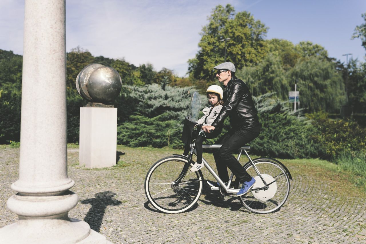 Bakhjul som gör alla cyklar eldrivna