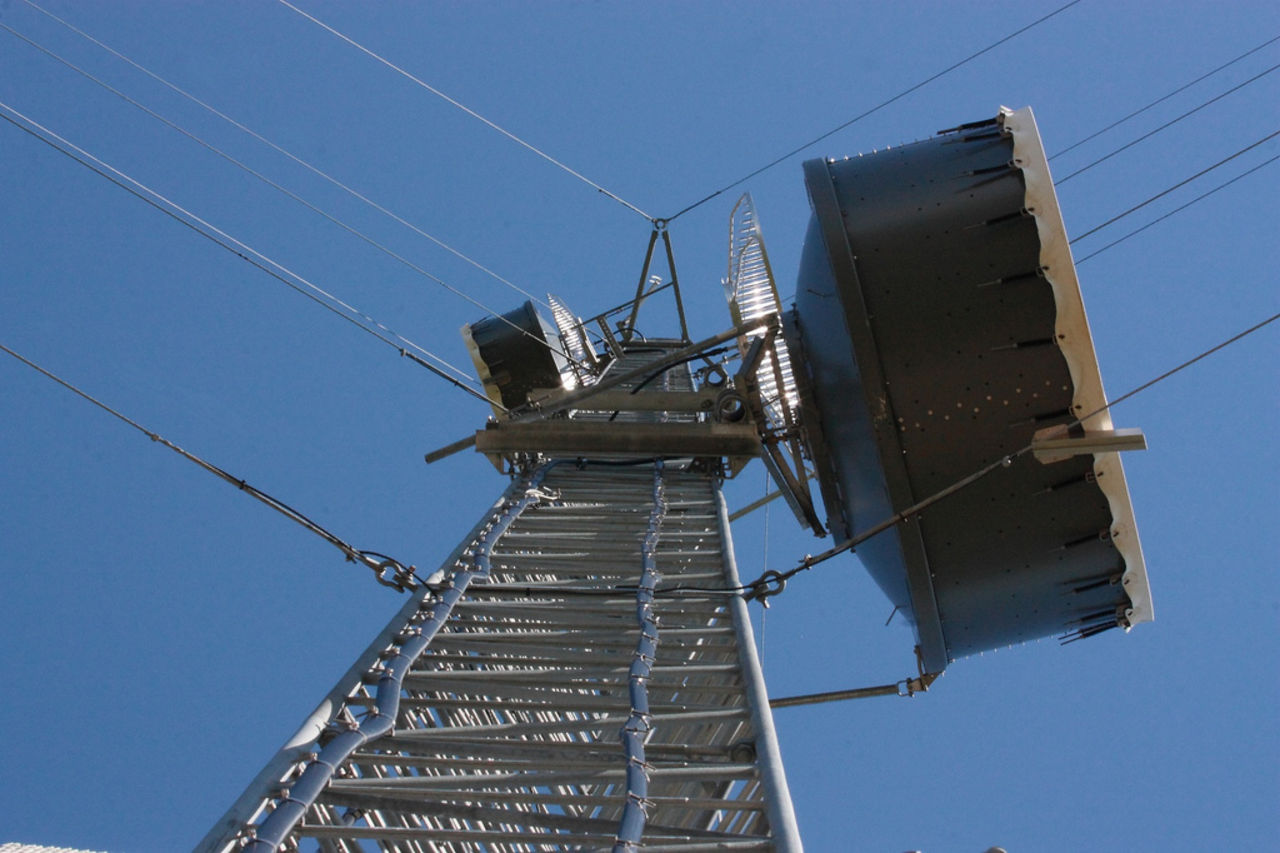 3-kunder slipper betala för samtal till Kongo