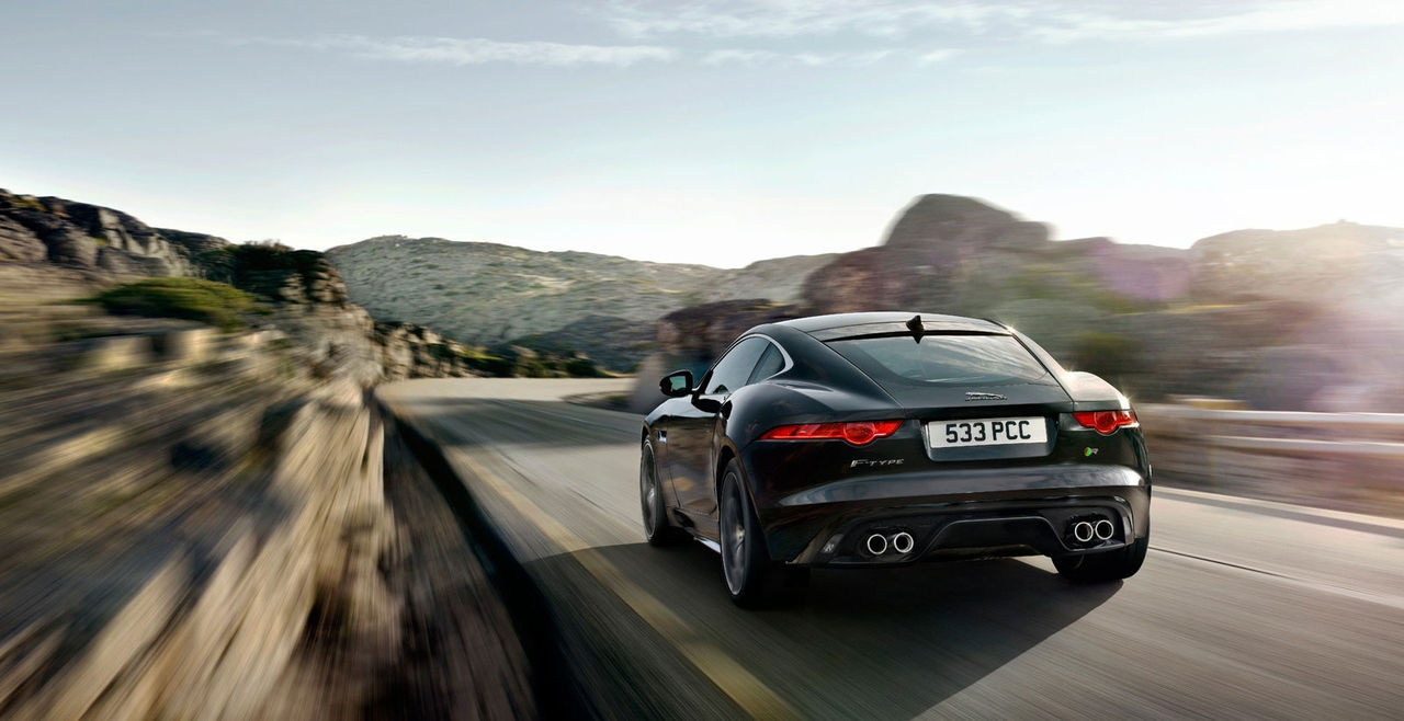 Jaguar F-Type Coupé är här på riktigt