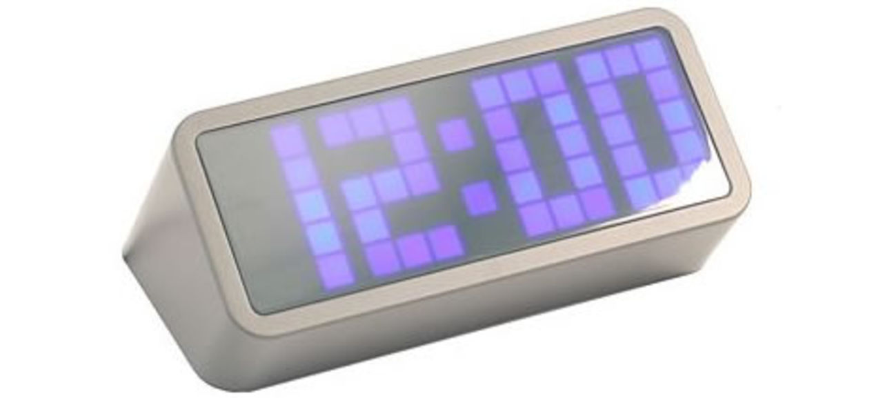 En pixelerad väckarklocka