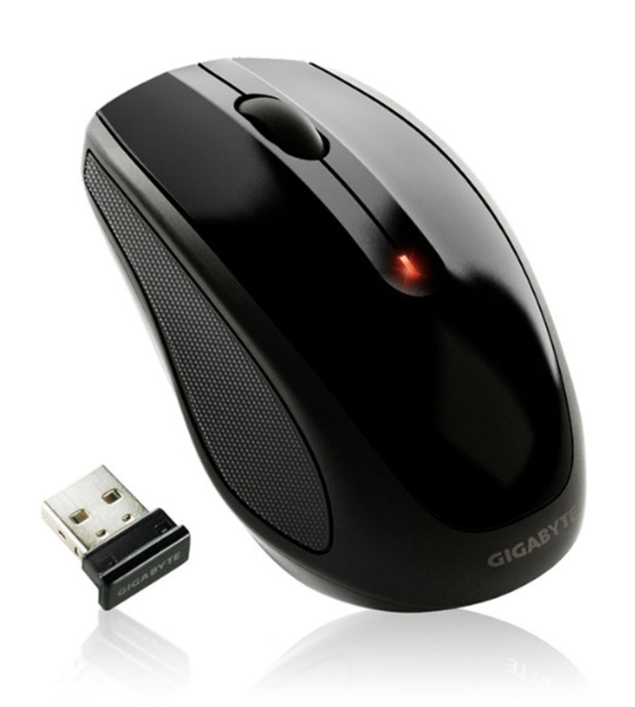 Gigabyte uppdaterar M7580