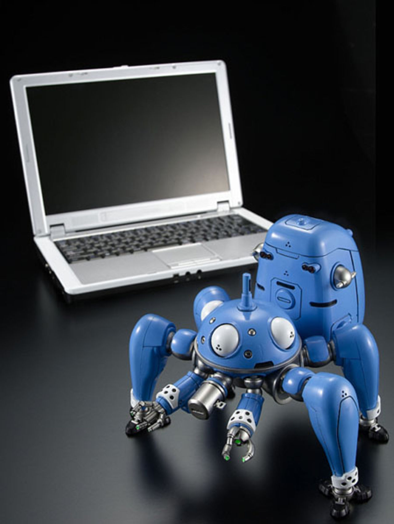 Fixa en Tachikoma till skrivbordet