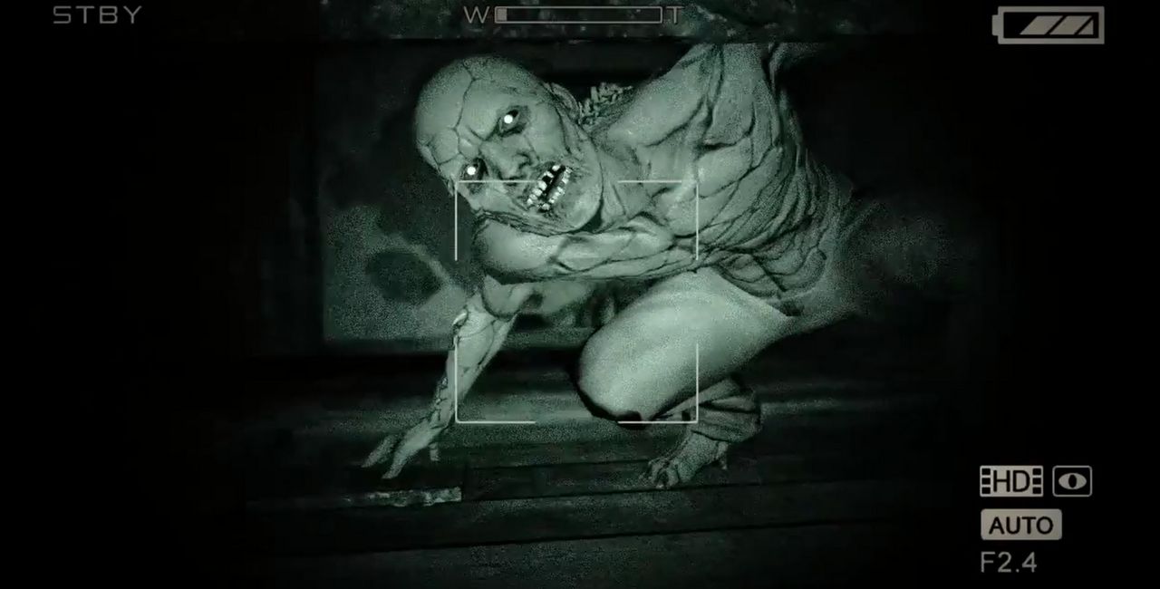 Outlast till PlayStation Plus nästa månad
