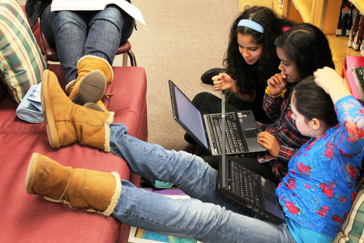 Lär barn att programmera på Barnhack