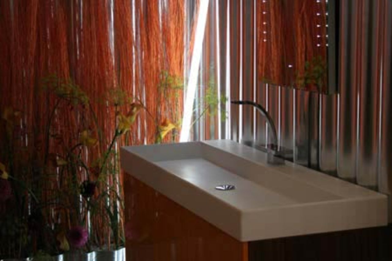 Med gästtoaletten i centrum