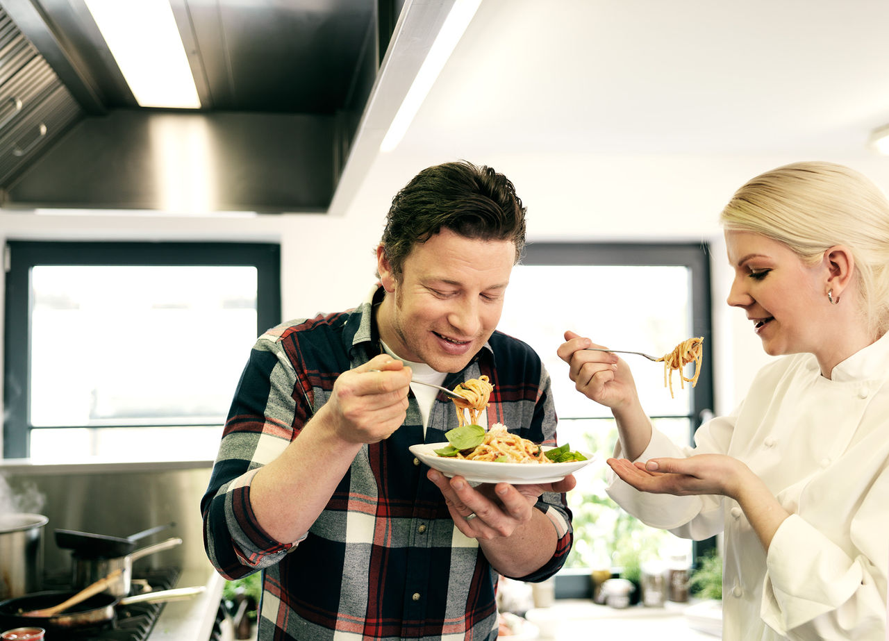 Jamie Oliver öppnar italienskt i Stockholm
