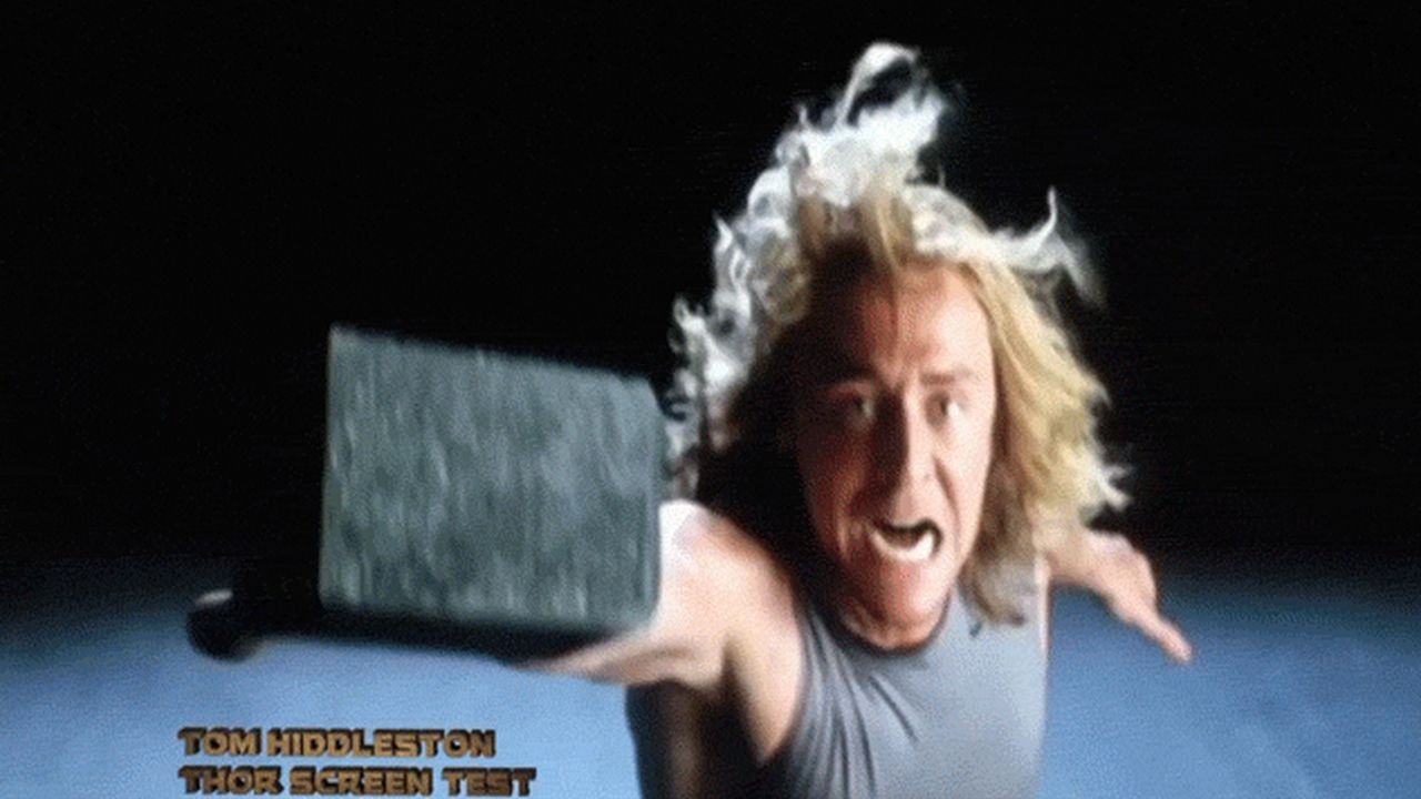 En titt på Tom Hiddleston som Thor
