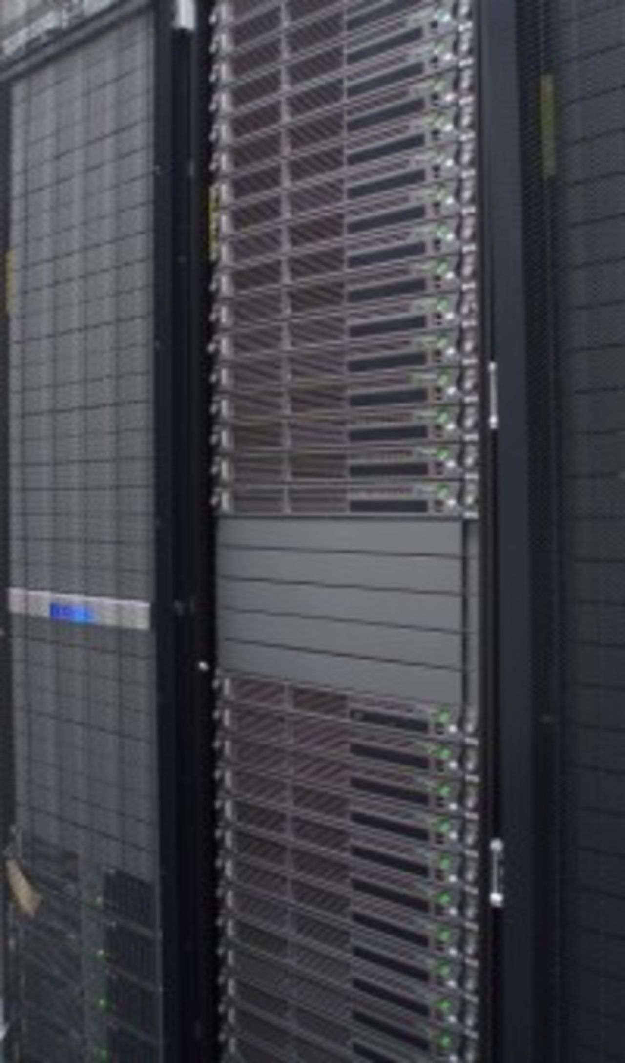 Neolith - en superdator för 28 miljoner kronor