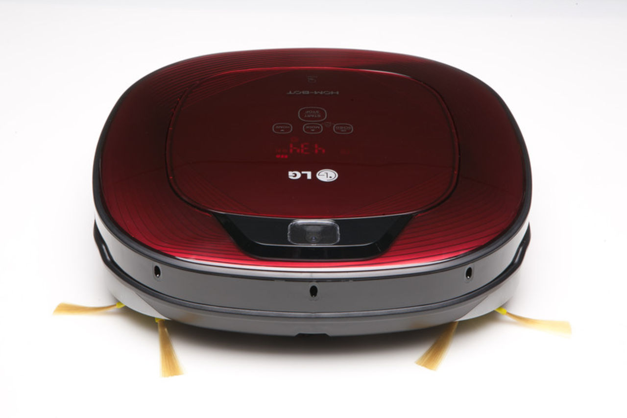 LG Hom-Bot Square