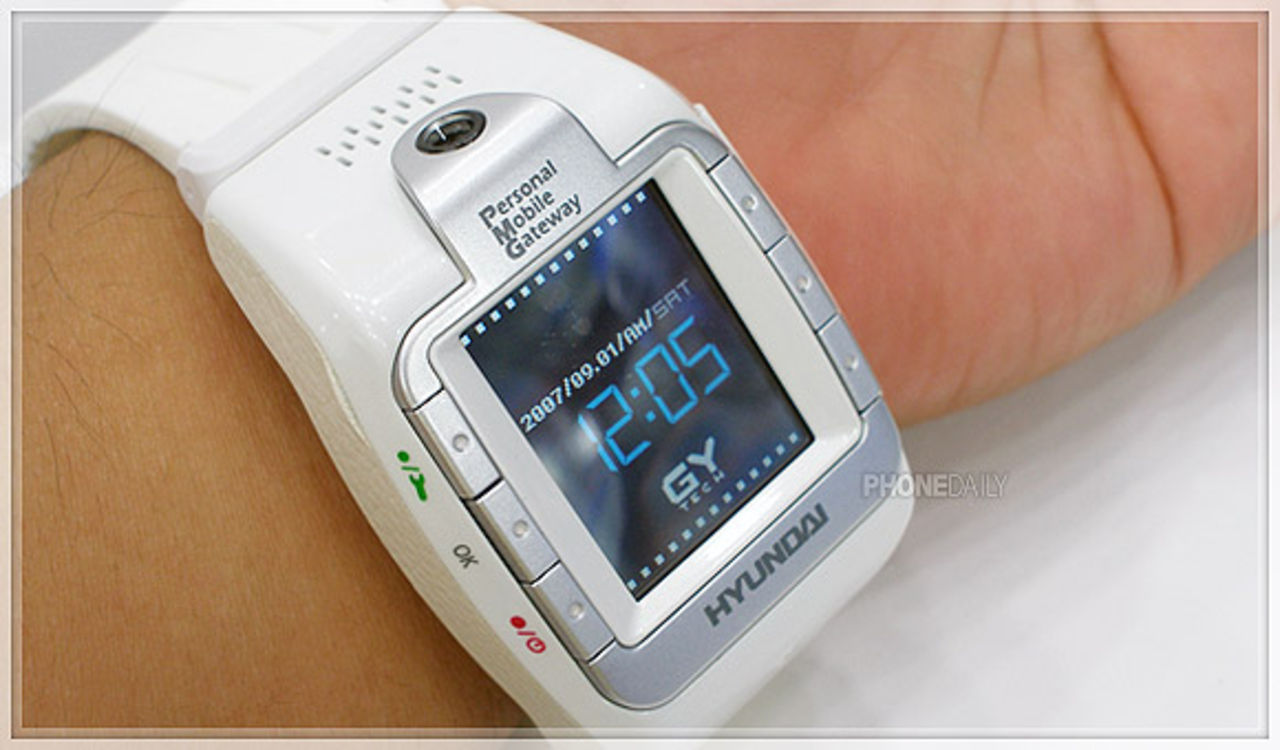 Hyundai W-100 - telefonklocka