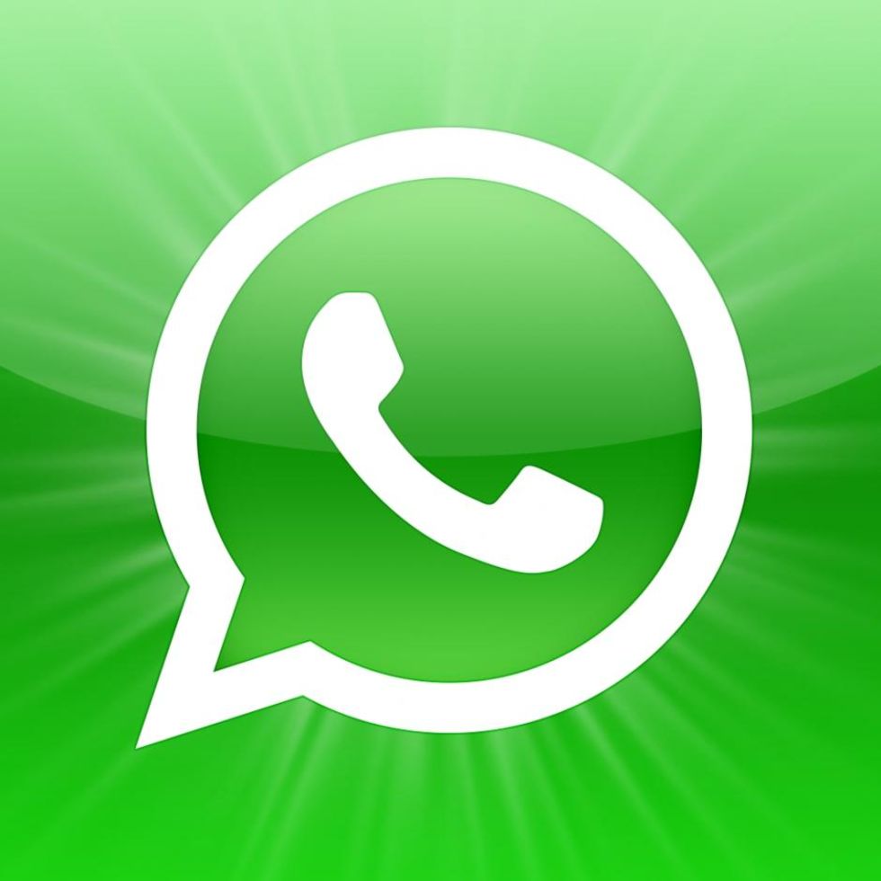 Facebook köper WhatsApp