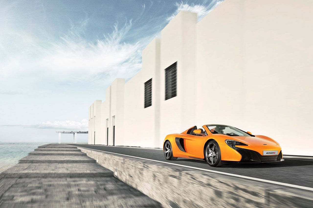 McLaren 650S tappar taket
