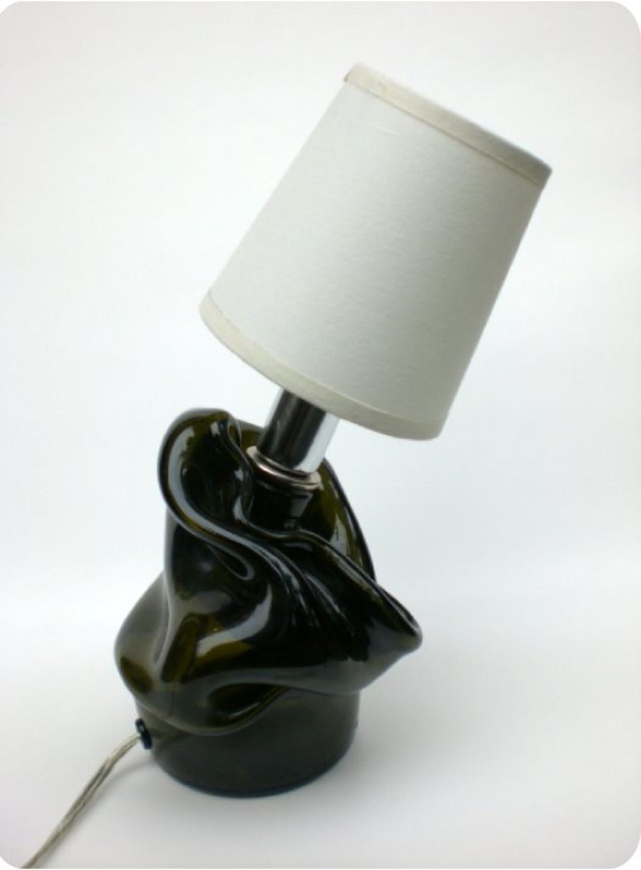 Droop Light av Kyle Cunniff