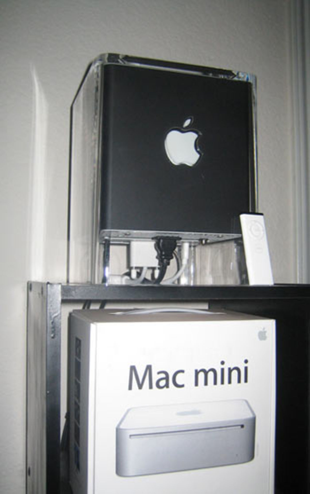 Mac mini Cube