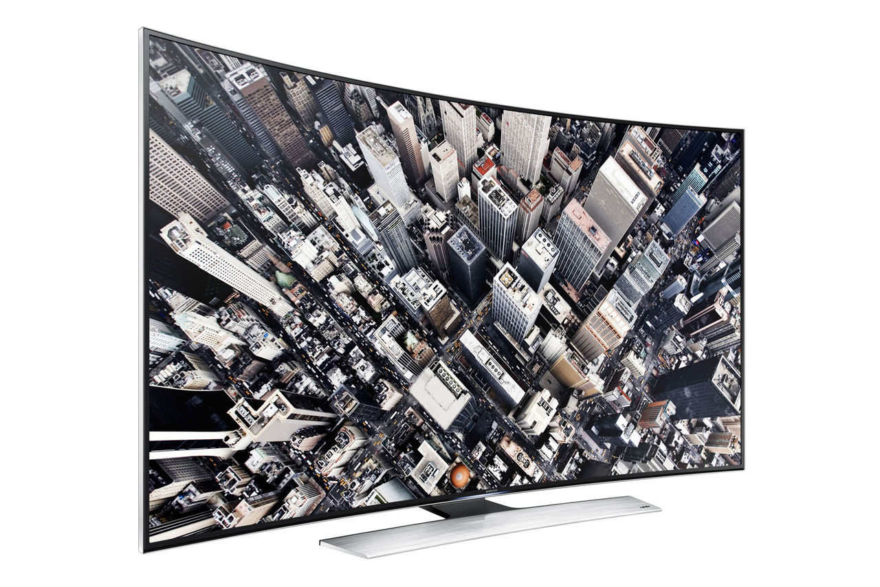 Samsung släpper nu sin välvda 4K-tv