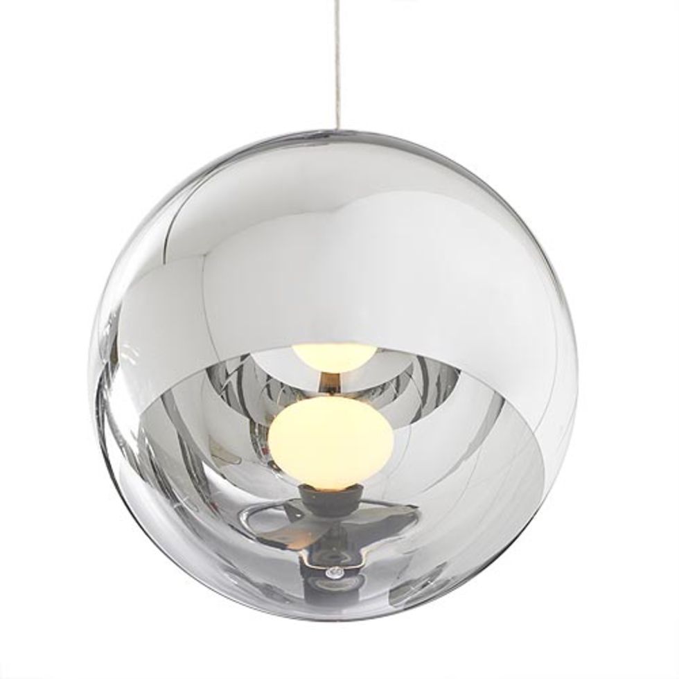 Mirror Ball Pendant Av Designern Tom Dixon Feber Hem Av Designern Tom Dixon