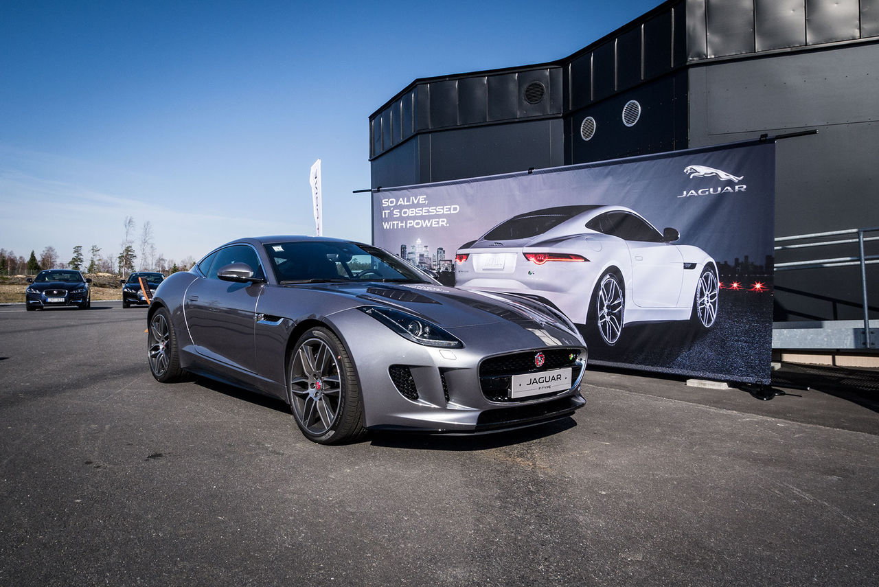 Vi har spanat in Jaguar F-Type Coupé