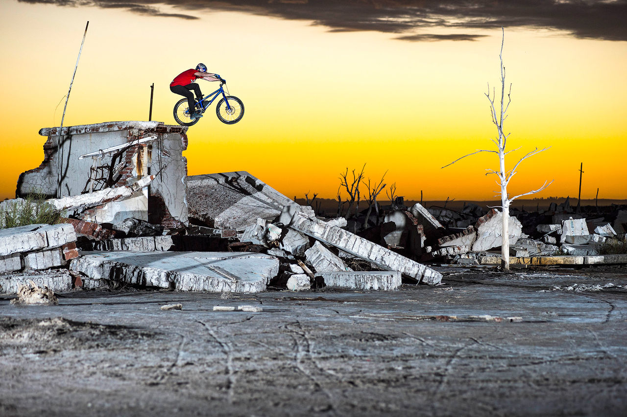 Danny MacAskills nya film Epecuén