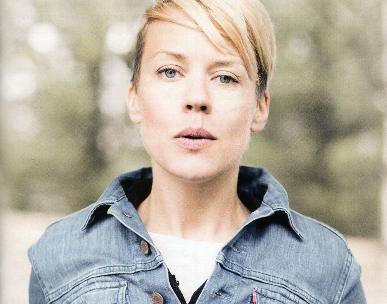 Annika Norlin spelar exklusivt på WOW