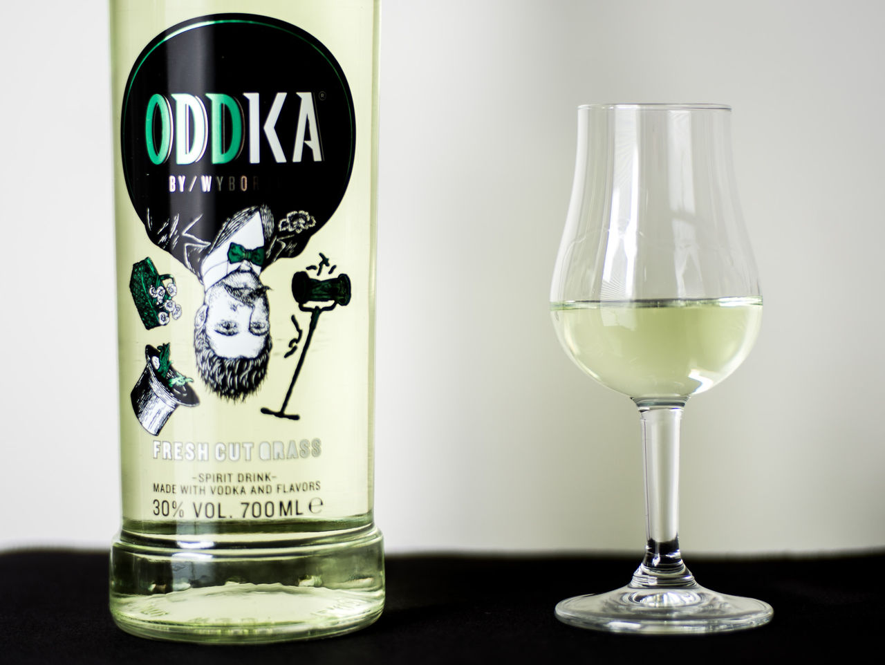 Gräslig vodka med grässmak