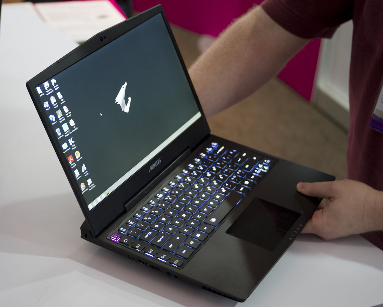 Gigabyte Aorus X3 och X3 Plus