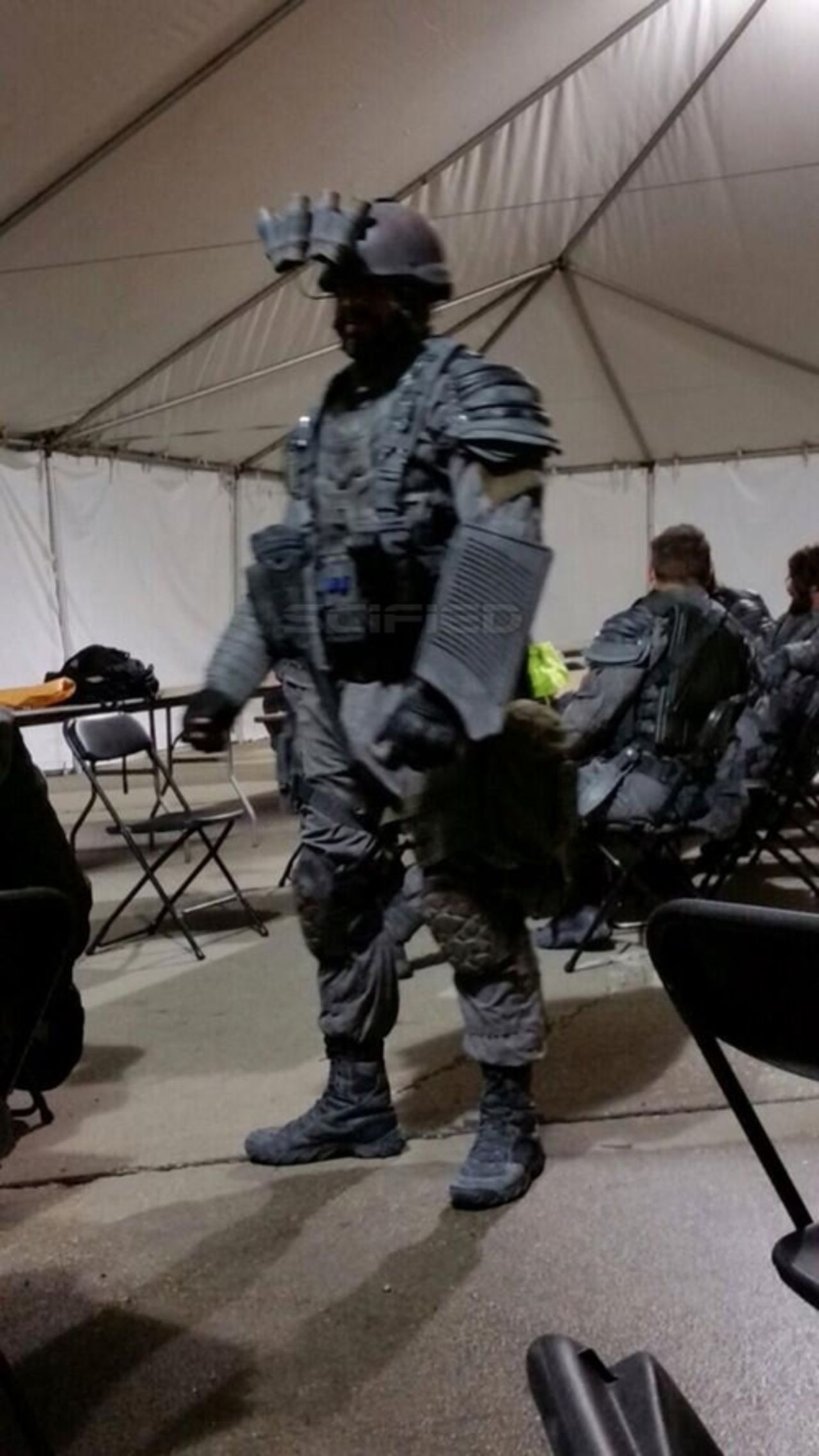 En första titt på rustingen i Terminator: Genesis