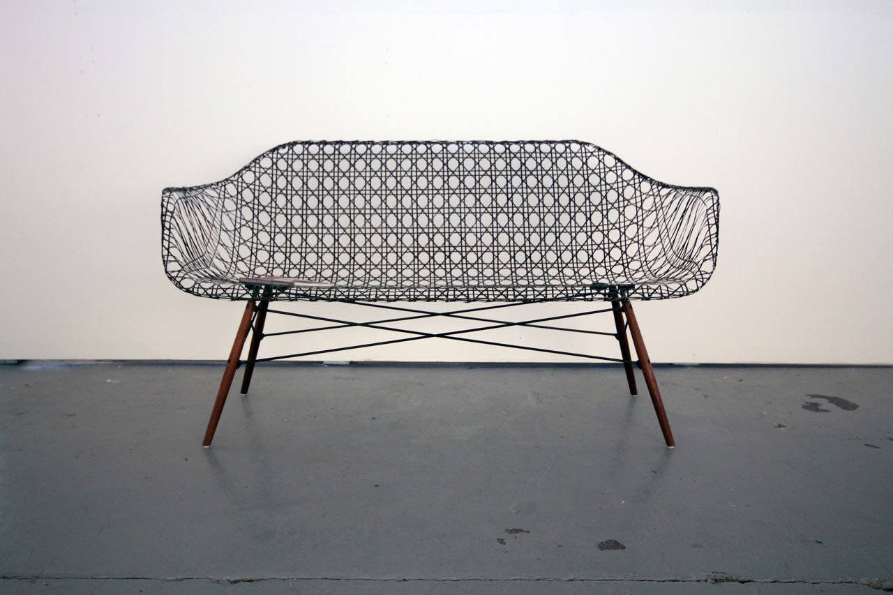 Klassisk Eames-soffa i kolfiber